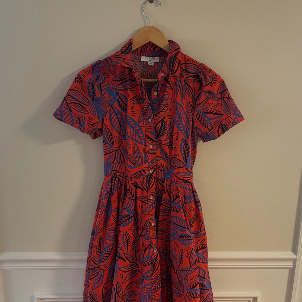 Alexis Red and Blue Leaf Pattern Midi Dress